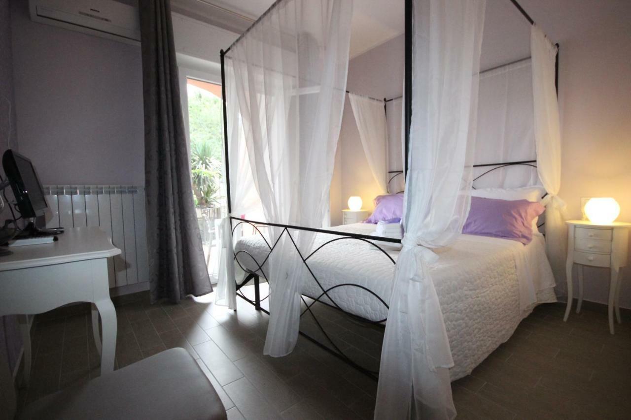 B&B Ai Tre Archi Spotorno Dış mekan fotoğraf