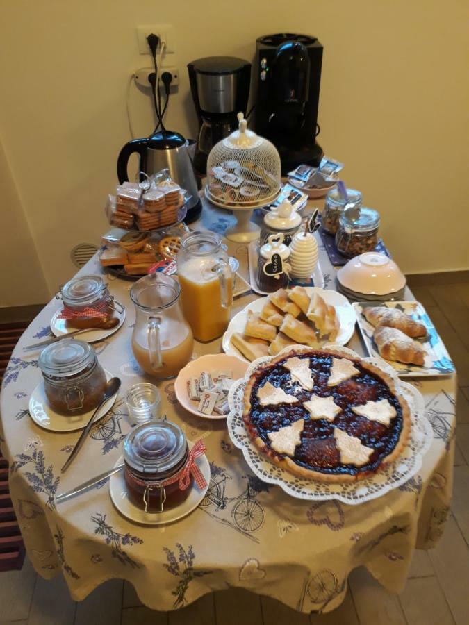 B&B Ai Tre Archi Spotorno Dış mekan fotoğraf